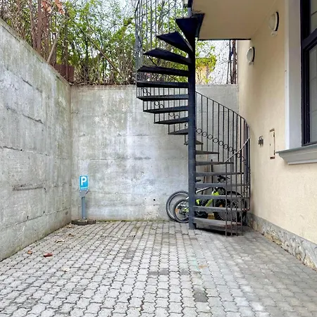 Apartman Pb 73M2 Banská Bystrica Exterior photo
