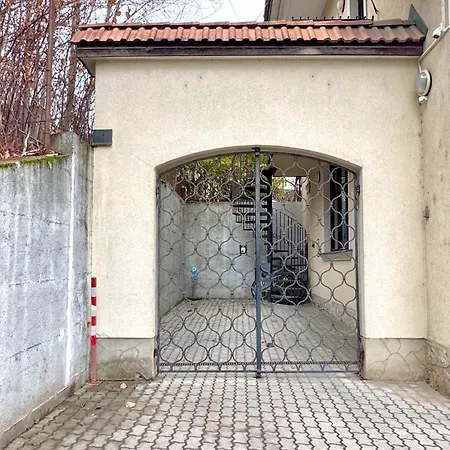 Apartman Pb 73M2 Banská Bystrica Exterior photo