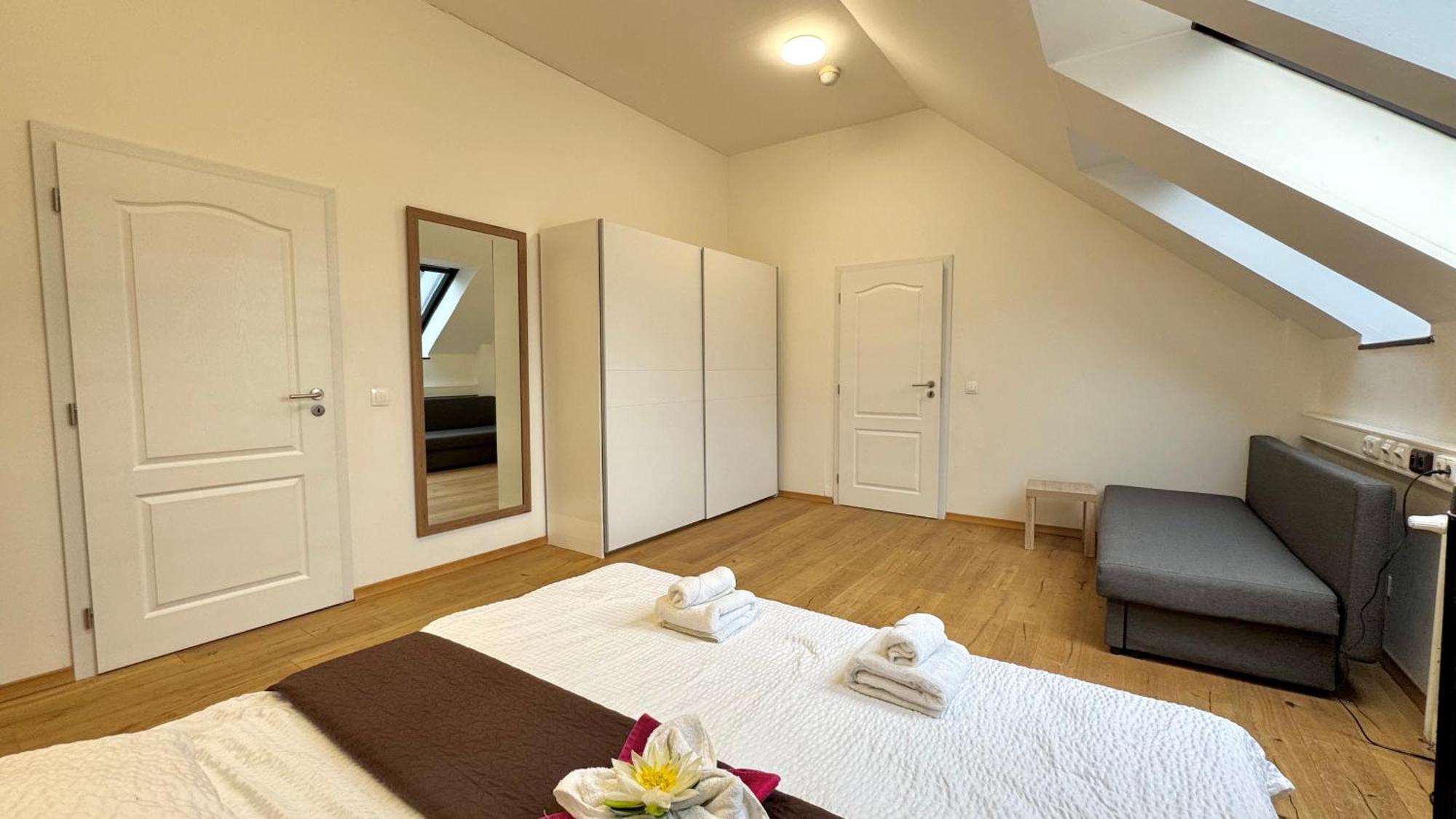 Pb 73m2 Apartment Banska Bystrica